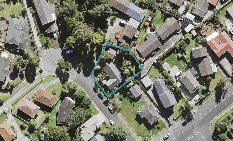 5 Flavia Place, Lynfield, Auckland - Carousel 1