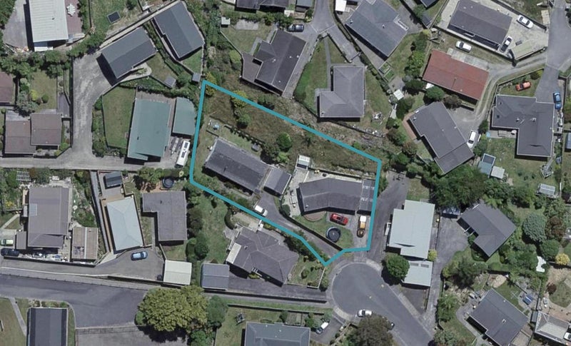 10A Mayaro Crescent, Grenada Village, Wellington - Carousel 1