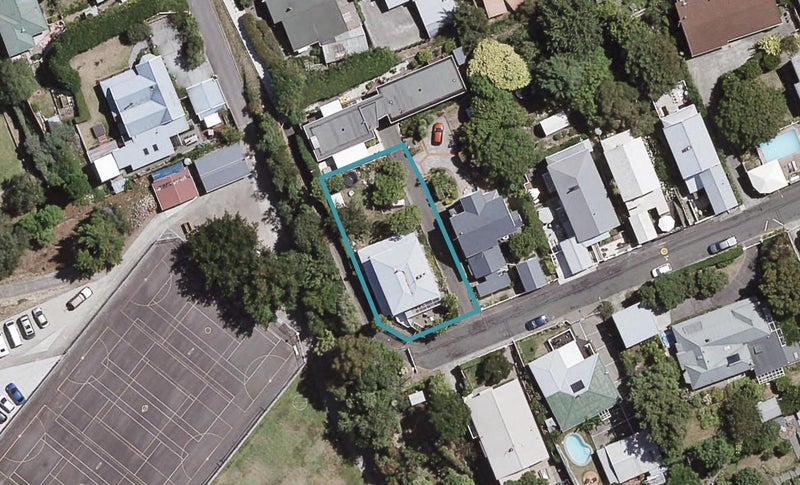 23 Gladstone Road, Bluff Hill, Napier - Carousel 1