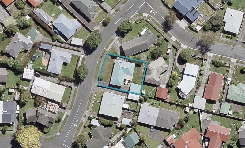 26 Foster Street, Taita, Lower Hutt - Carousel 1