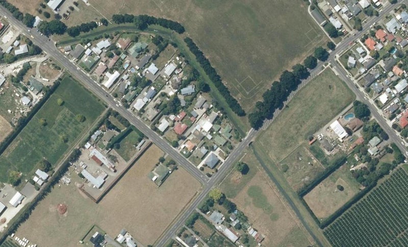 712 Murdoch Road East, Akina, Hastings - Carousel 1