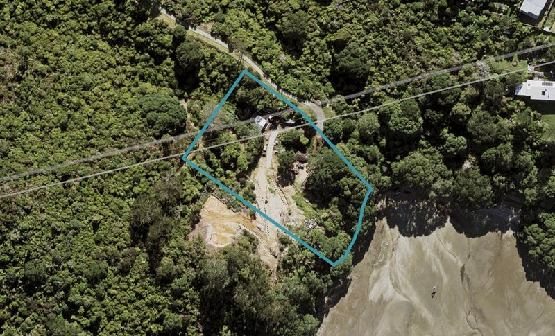 2 Clifton Road, Hillsborough, Auckland - Carousel 1