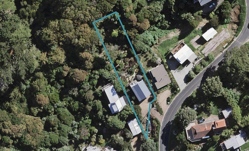 67 Ocean Road, Surfdale, Waiheke Island - Carousel 1