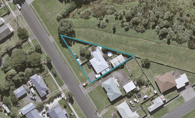 114 Centennial Avenue, Waitara, Waitara - Carousel 1