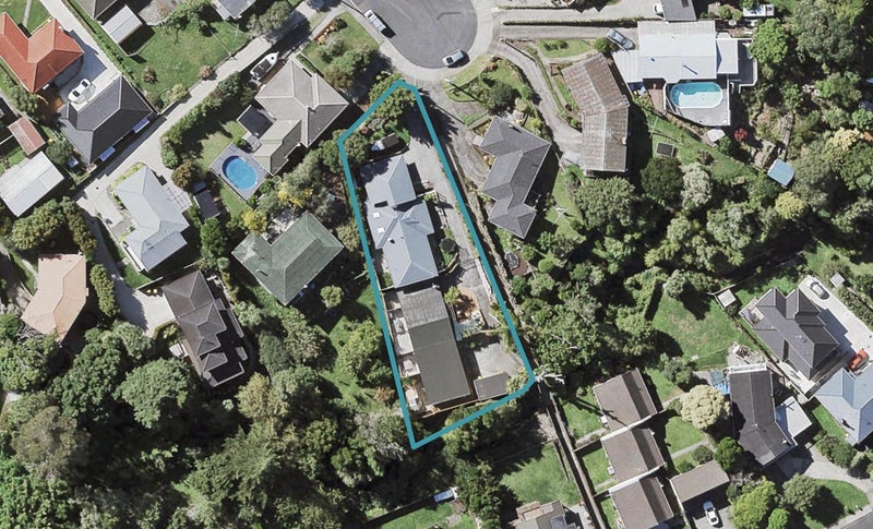 1/9 Dell Way, Howick, Auckland - Carousel 1