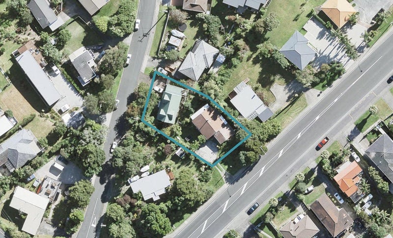 164 Hibiscus Coast Highway, Red Beach, Whangaparāoa - Carousel 1