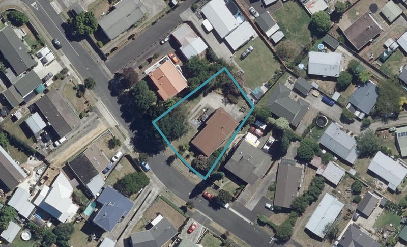 22 Hamblyn Crescent, Nawton, Hamilton - Carousel 1