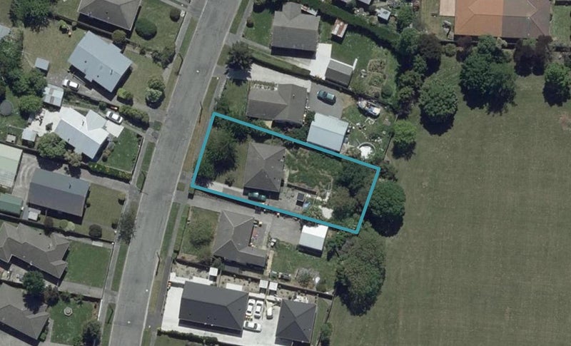 12 Camden Street, Northcote, Christchurch - Carousel 1