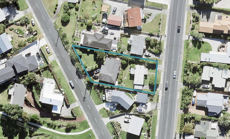 3 Tindalls Bay Road, Tindalls Beach, Whangaparaoa - Carousel 1