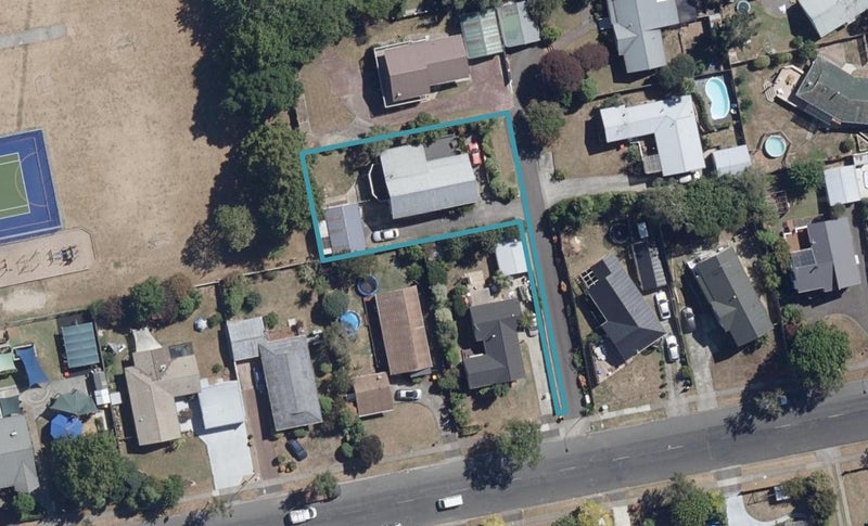 25 Cullimore Street, Pukete, Hamilton - Carousel 1