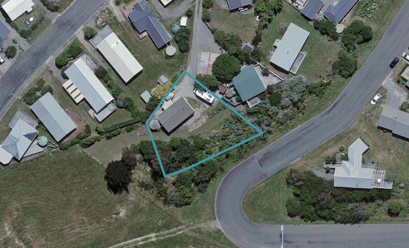 25 Guthrie Crescent, Castlepoint - Carousel 1