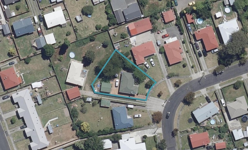 17 Masefield Drive, Enderley, Hamilton - Carousel 1