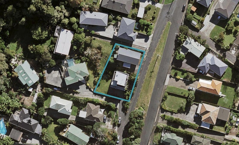 2/0 Howard Road, Northcote, Auckland - Carousel 1