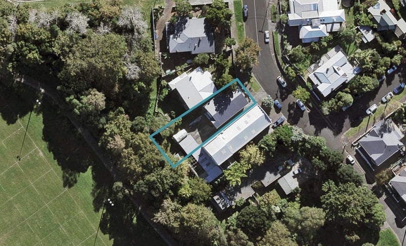 39 Dickens Street, Grey Lynn, Auckland - Carousel 1