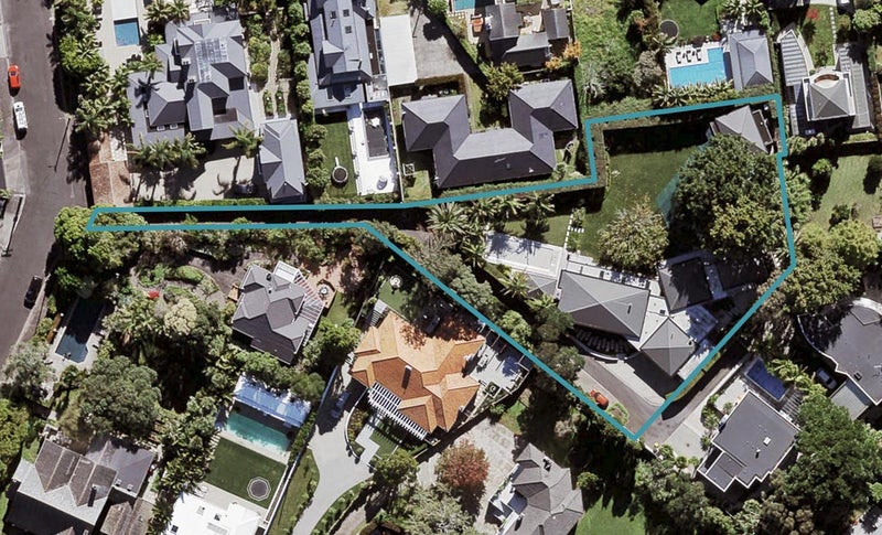 8 Bella Vista Road, Herne Bay, Auckland - Carousel 1