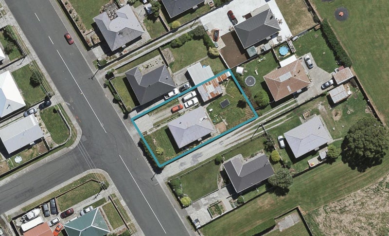 24 Wicklow Street, Clifton, Invercargill - Carousel 1