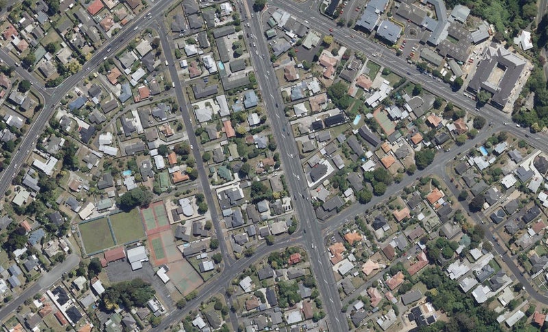 429 Ulster Street, Beerescourt, Hamilton - Carousel 1