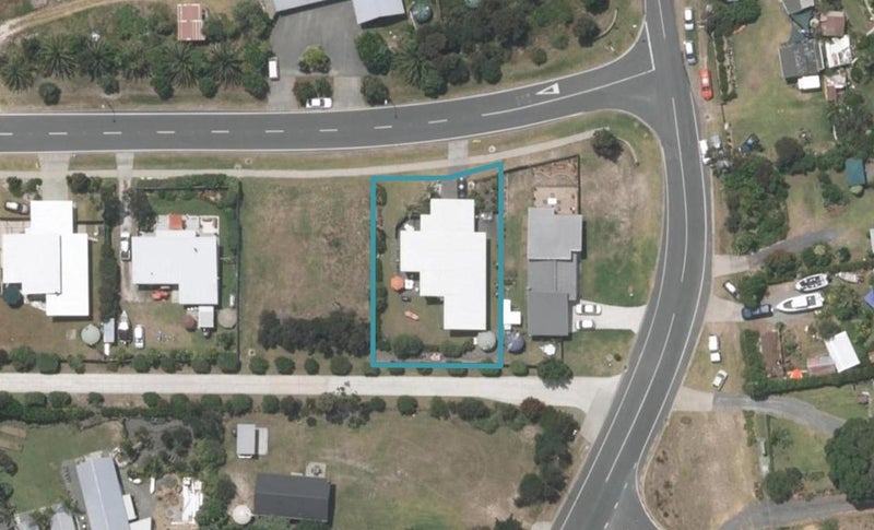 60 Seabreeze Road, Mangawhai Heads, Mangawhai - Carousel 1