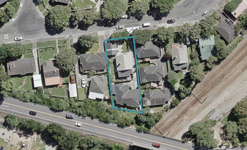 1/8 Pohutukawa Street, Woburn, Lower Hutt - Carousel 1