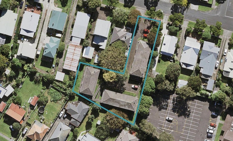16/23 Calgary Street, Sandringham, Auckland - Carousel 1
