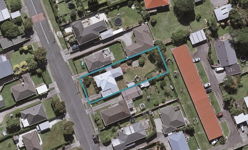 37 Lismore Street, Strandon, New Plymouth - Carousel 1