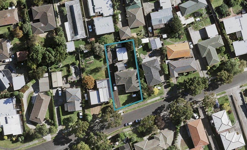 16 Ashdown Place, Pahurehure, Papakura - Carousel 1