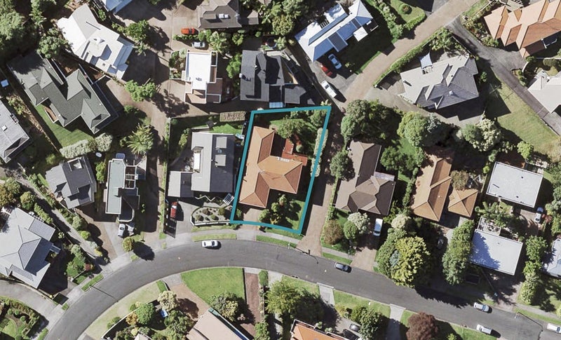 72 Haseler Crescent, Howick, Auckland - Carousel 1