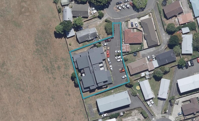 19D Inverness Avenue, Hamilton East, Hamilton - Carousel 1