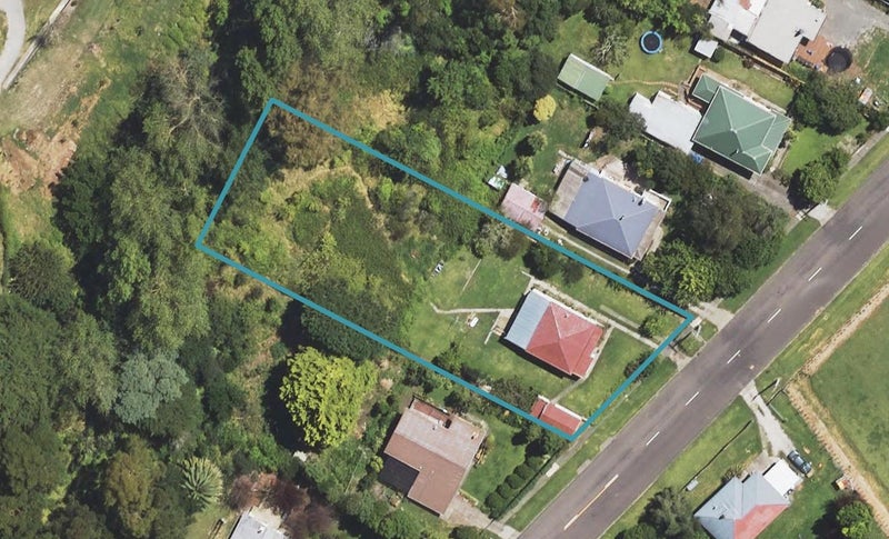 71 Endcliffe Road, Kaiti, Gisborne - Carousel 1