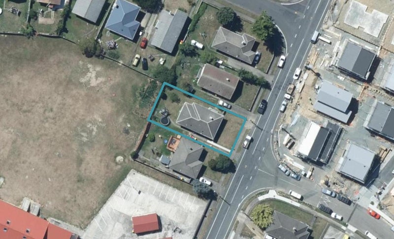 55 Castor Crescent, Cannons Creek, Porirua - Carousel 1