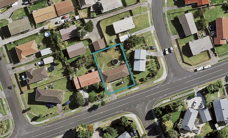 19 Finlayson Avenue, Clendon Park, Auckland - Carousel 1