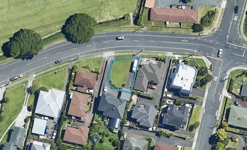 54 Vale Street, Otumoetai, Tauranga - Carousel 1
