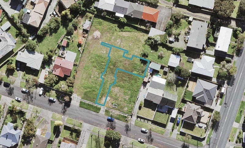 6 Matuaiwi Close, New Lynn, Auckland - Carousel 1