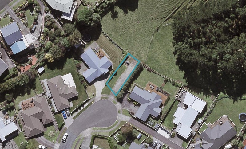 11 Long Place, Frankleigh Park, New Plymouth - Carousel 1