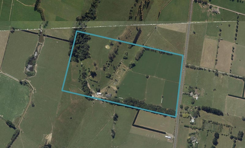139 Pohangina RD, Pohangina, Ashhurst  - Carousel 1