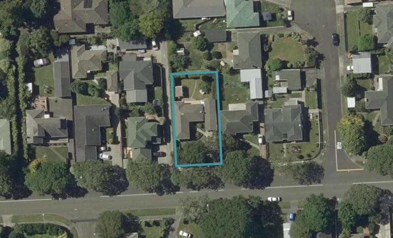 107 Pahiatua Street, Hokowhitu, Palmerston North - Carousel 1