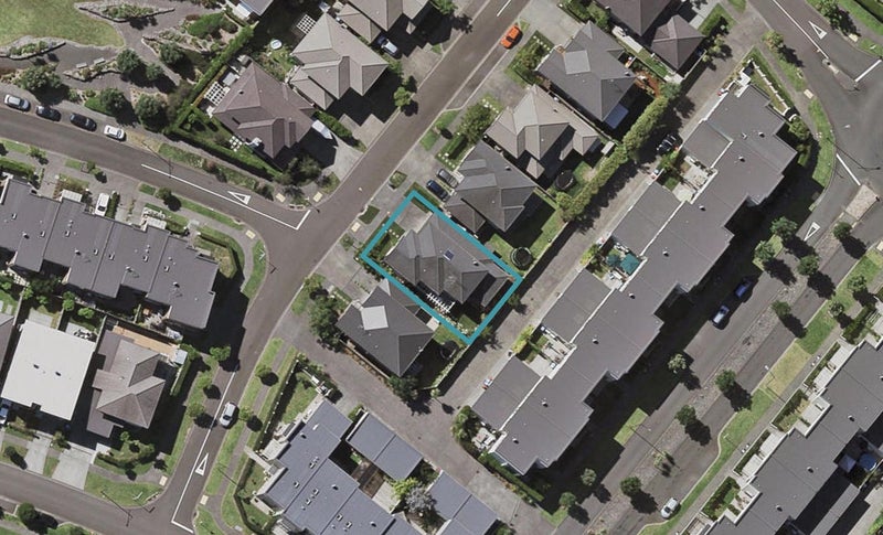 42 Wynne Gray Avenue, Stonefields, Auckland - Carousel 1