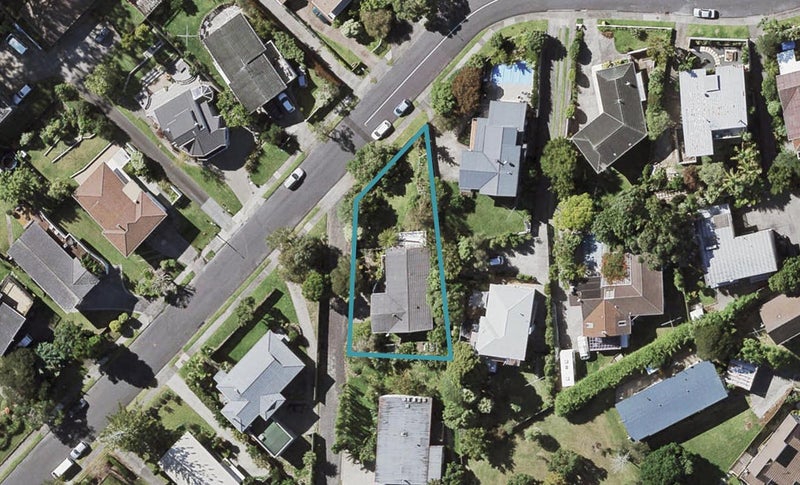 47 Ravenwood Drive, Forrest Hill, Auckland - Carousel 1