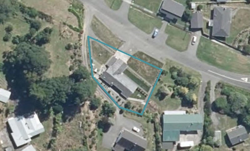 5 Feltham Street, Hunterville - Carousel 1