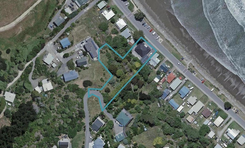 62 Jetty Road, Castlepoint - Carousel 1