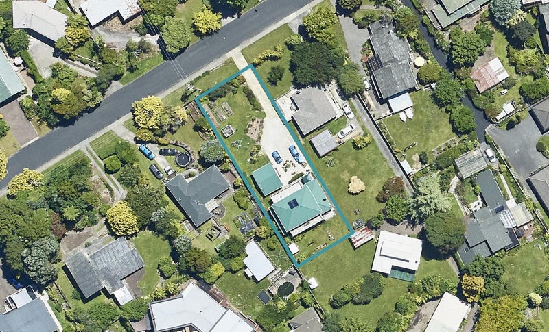 50 Grand Vue Road, Kawaha Point, Rotorua - Carousel 1