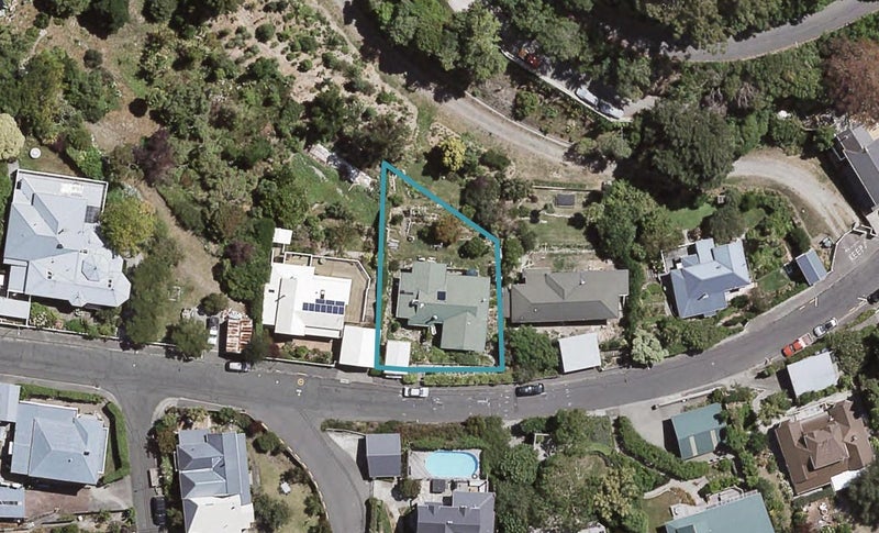 21 Lighthouse Road, Bluff Hill, Napier - Carousel 1