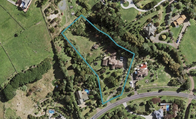 76 Polo Prince Drive, Manurewa - Carousel 1