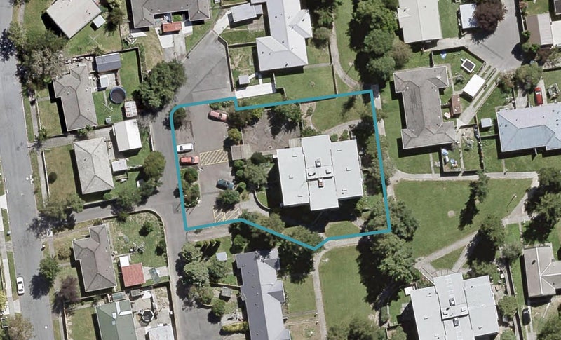 2/8 Flora McCurdy Walk, Ebdentown, Upper Hutt - Carousel 1