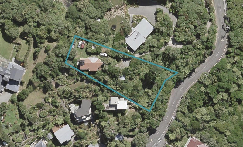 29 Singers Road, Korokoro, Lower Hutt - Carousel 1