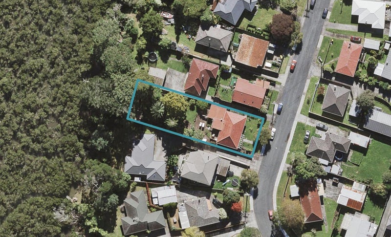 44 Daytona Road, Henderson, Auckland - Carousel 1