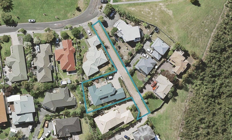 27 Taroka Close, Pinehill, Auckland - Carousel 1