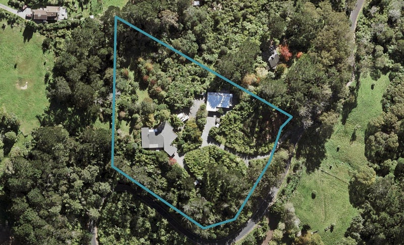 68 Ridge Road, Lucas Heights, Auckland - Carousel 1