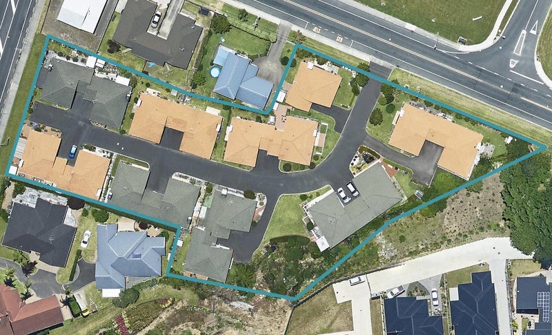 8/8 Cheyne Road, Pyes Pa, Tauranga - Carousel 1