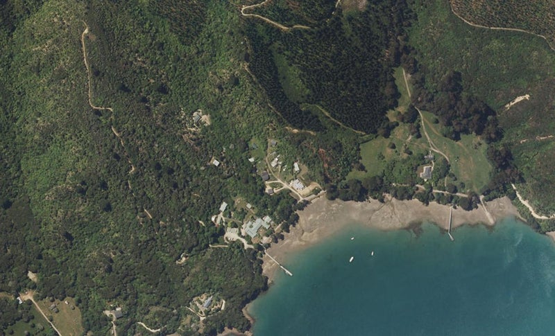 7106 Kenepuru Road, Picton - Carousel 1
